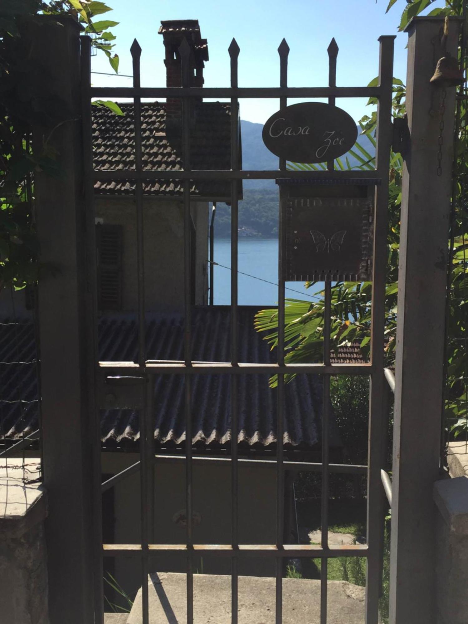 Casa Zoe Lägenhet Ameno Exteriör bild